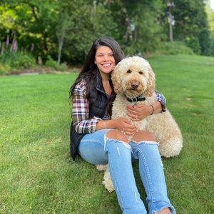 Meet your Posher, Desiree